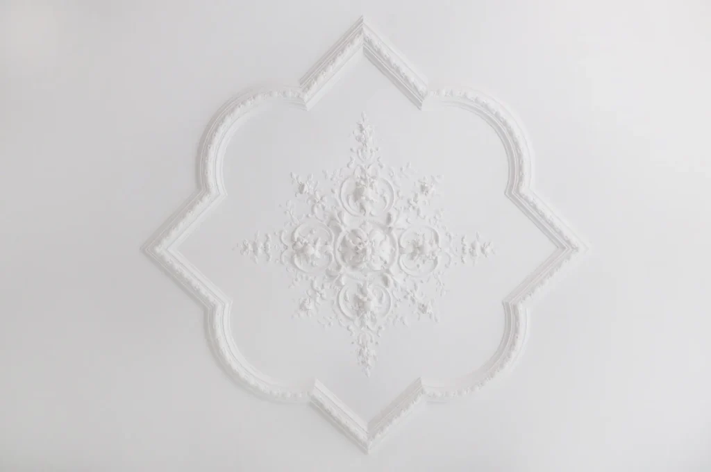 Echt-Stuck-Verarbeitung vom Meisterbetrieb – stilvolle Raumgestaltung in Übach-Palenberg